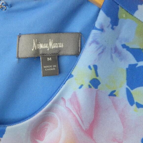 Neiman Marcus Short Sleeve Floral Scuba Dress Blue Multi Sheath medium - Picture 5 of 7